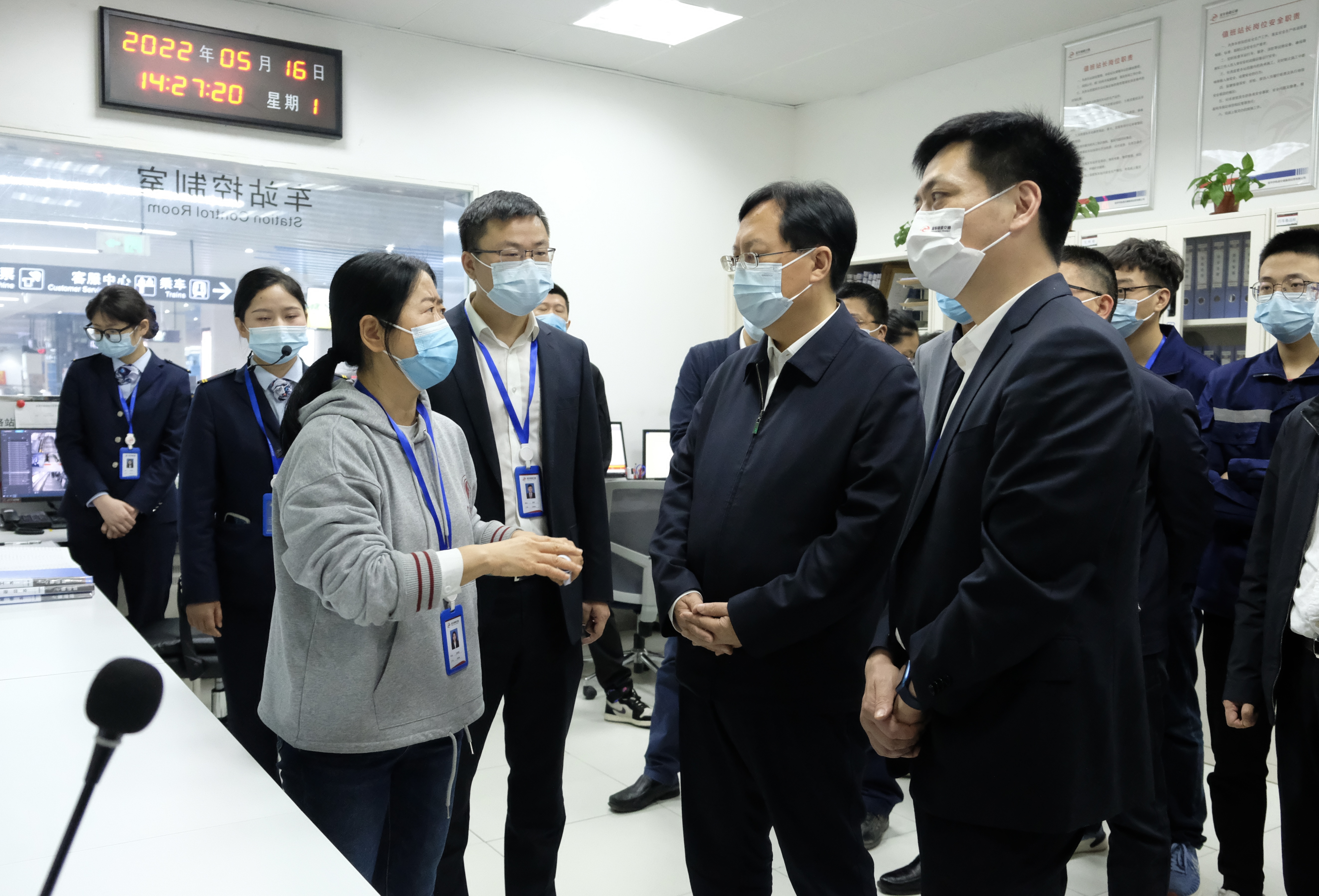 5月16日，市委副書記、市長邢志宏，市政府秘書長褚惠斌帶領(lǐng)市政府相關(guān)職能部門主要負責(zé)人一行 (3).jpg